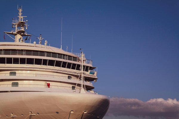 What are the cheapest transportation options for UK tourists?